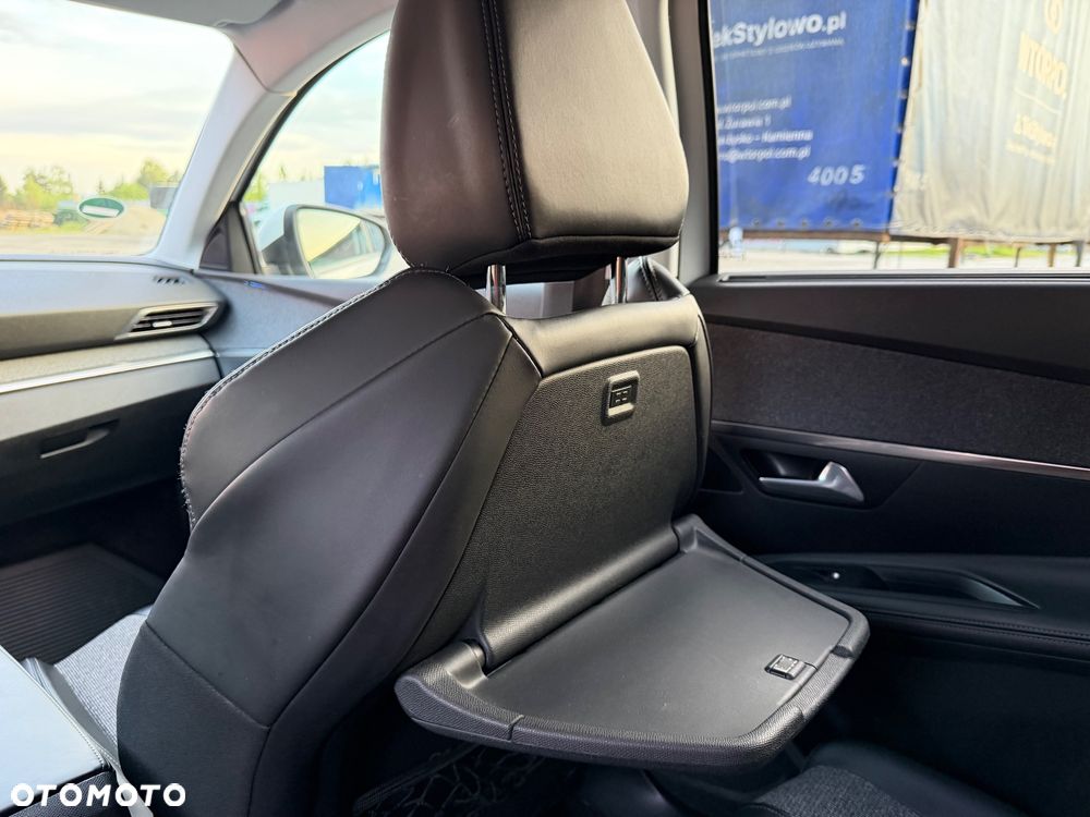 Peugeot 5008 THP 165 EAT6 Stop & Start Allure - 25