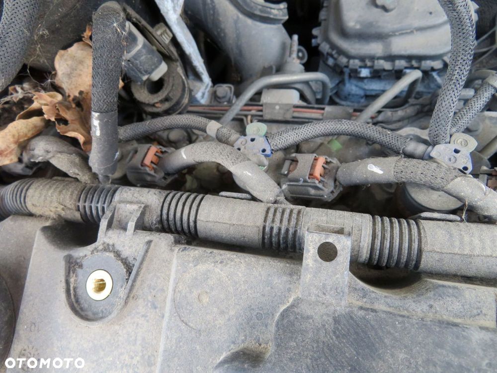 WTRYSKIWACZE WTRYSKI 308 II T9 1.6 HDI 0445110566 PEUGEOT 2013-2015 - 1