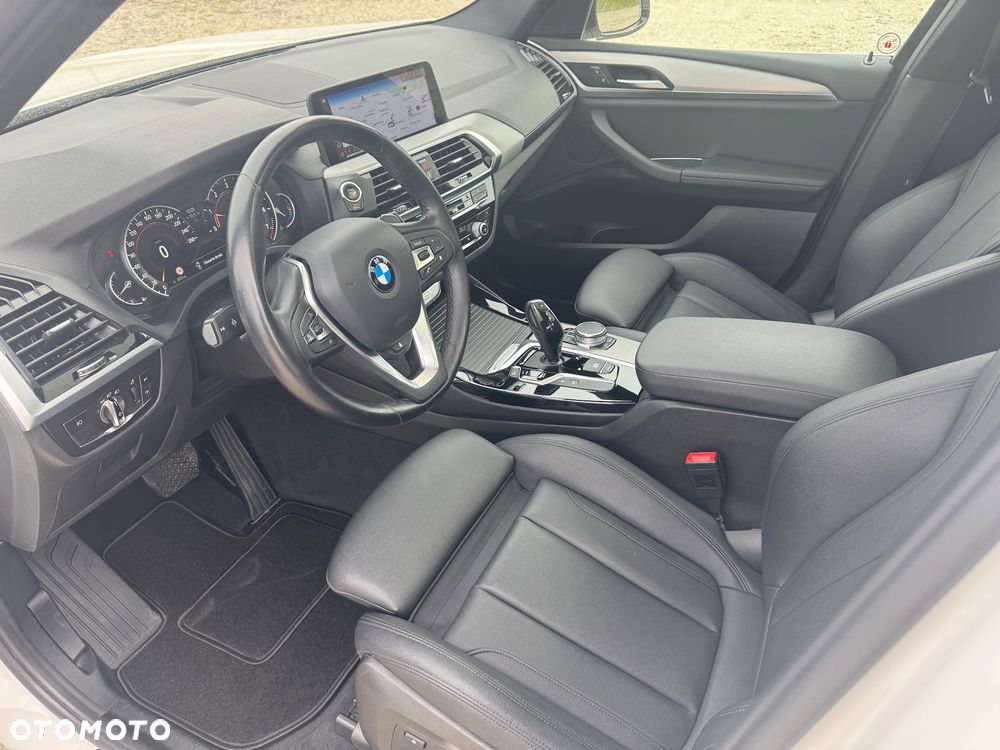 BMW X3 xDrive30i xLine - 11