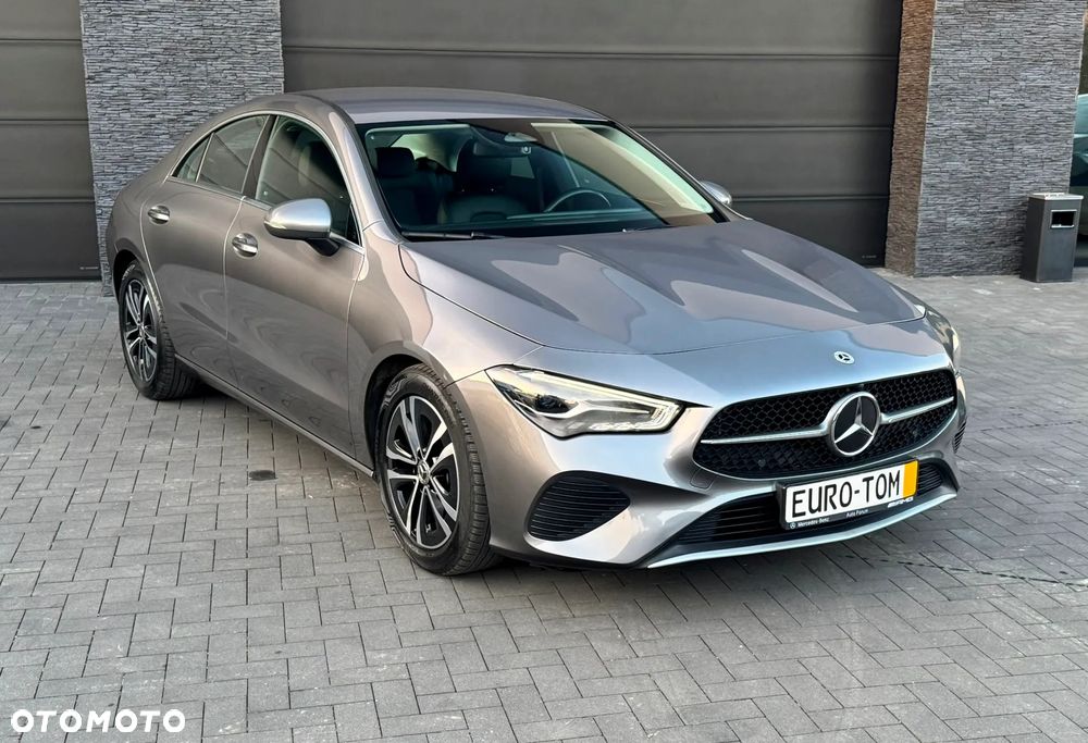 Mercedes-Benz CLA 200 Progressive 7G-DCT - 10