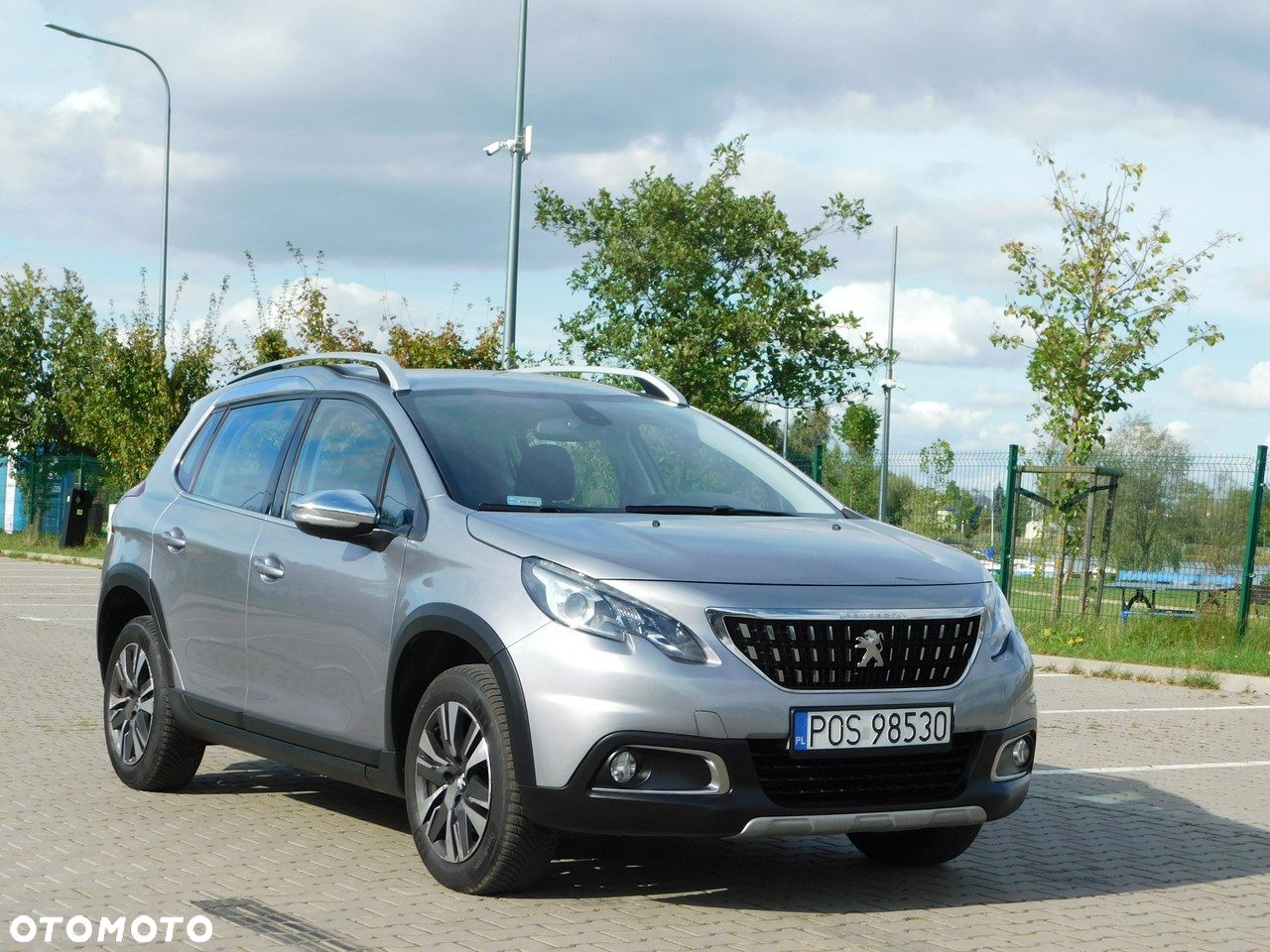 Peugeot 2008 1.2 Pure Tech GPF Allure S&S - 5