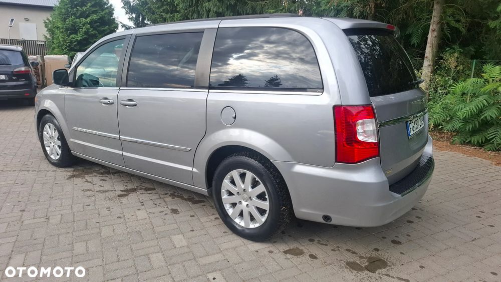 Chrysler Town & Country 3.6 Touring - 4