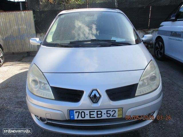 Renault Scénic ver-1-5-dci-conquest - 1
