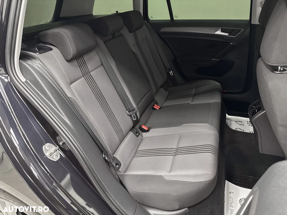 Volkswagen Golf 1.6 TDI BlueMotion Technology Allstar - 8