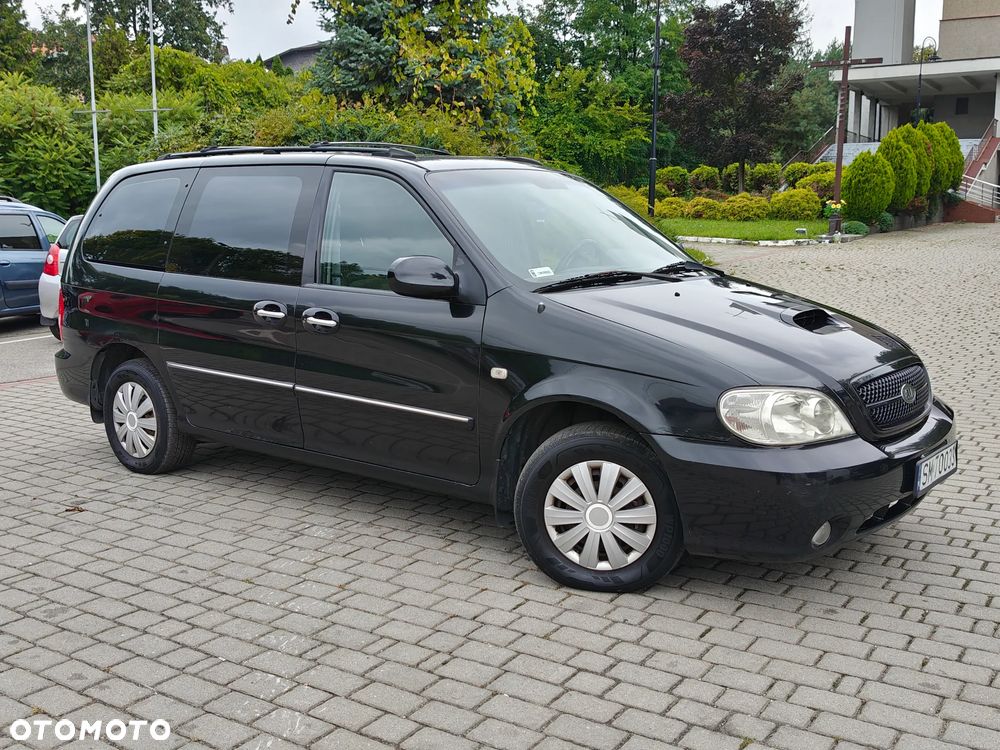 Kia Carnival CRDi Executive - 20
