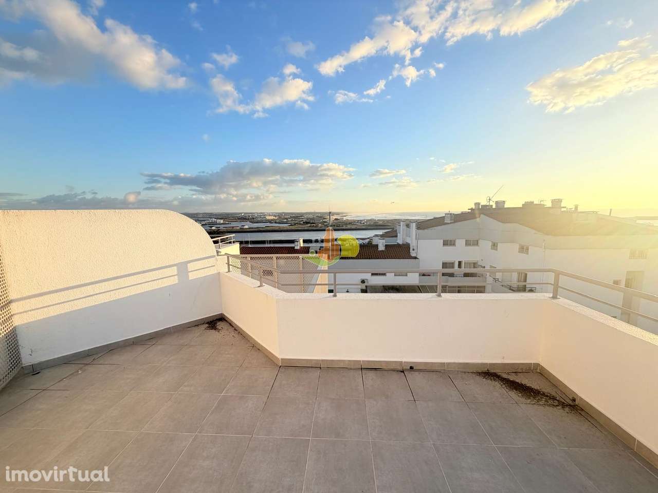 Novo, Bairro Novo - Grande imagem: 3/28