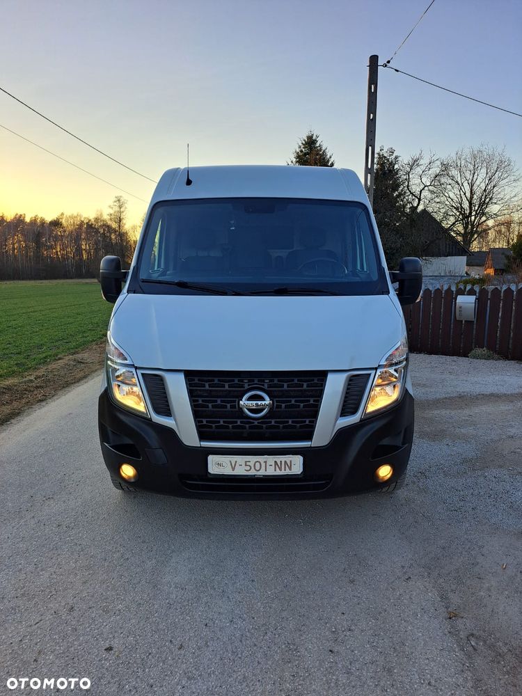 Nissan NV400 - 13