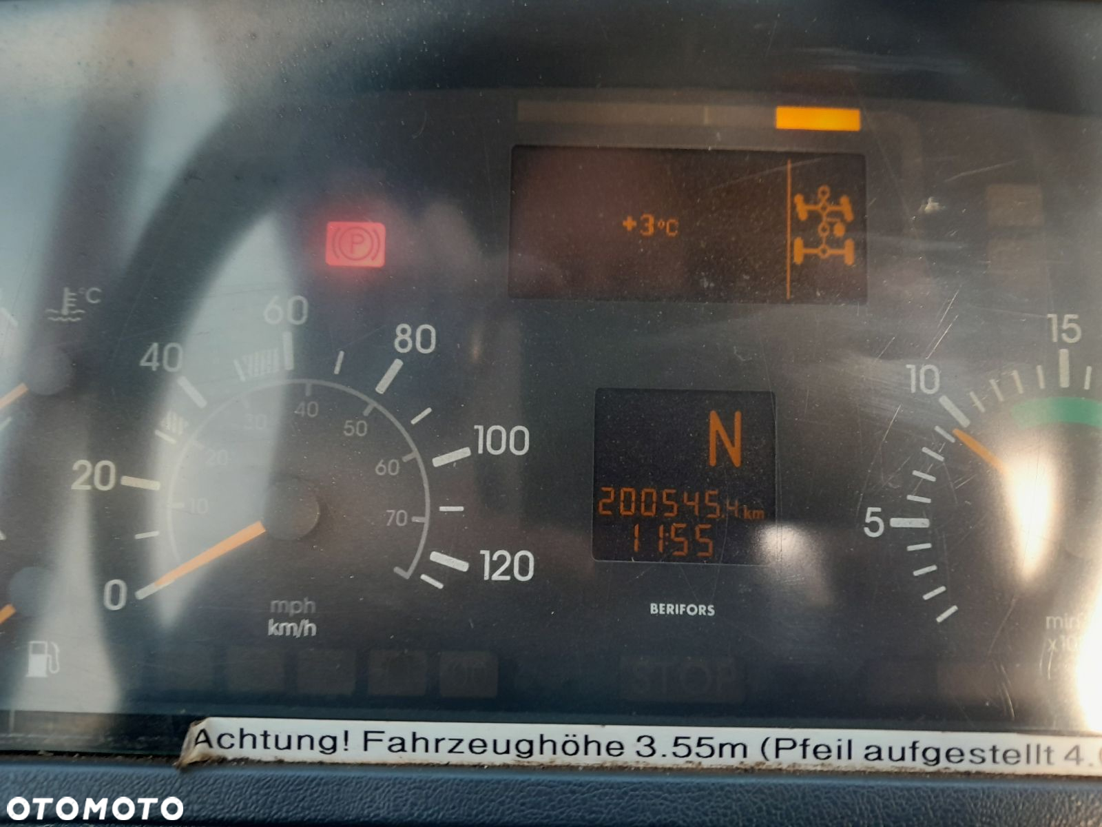 Mercedes-Benz Unimog - 8