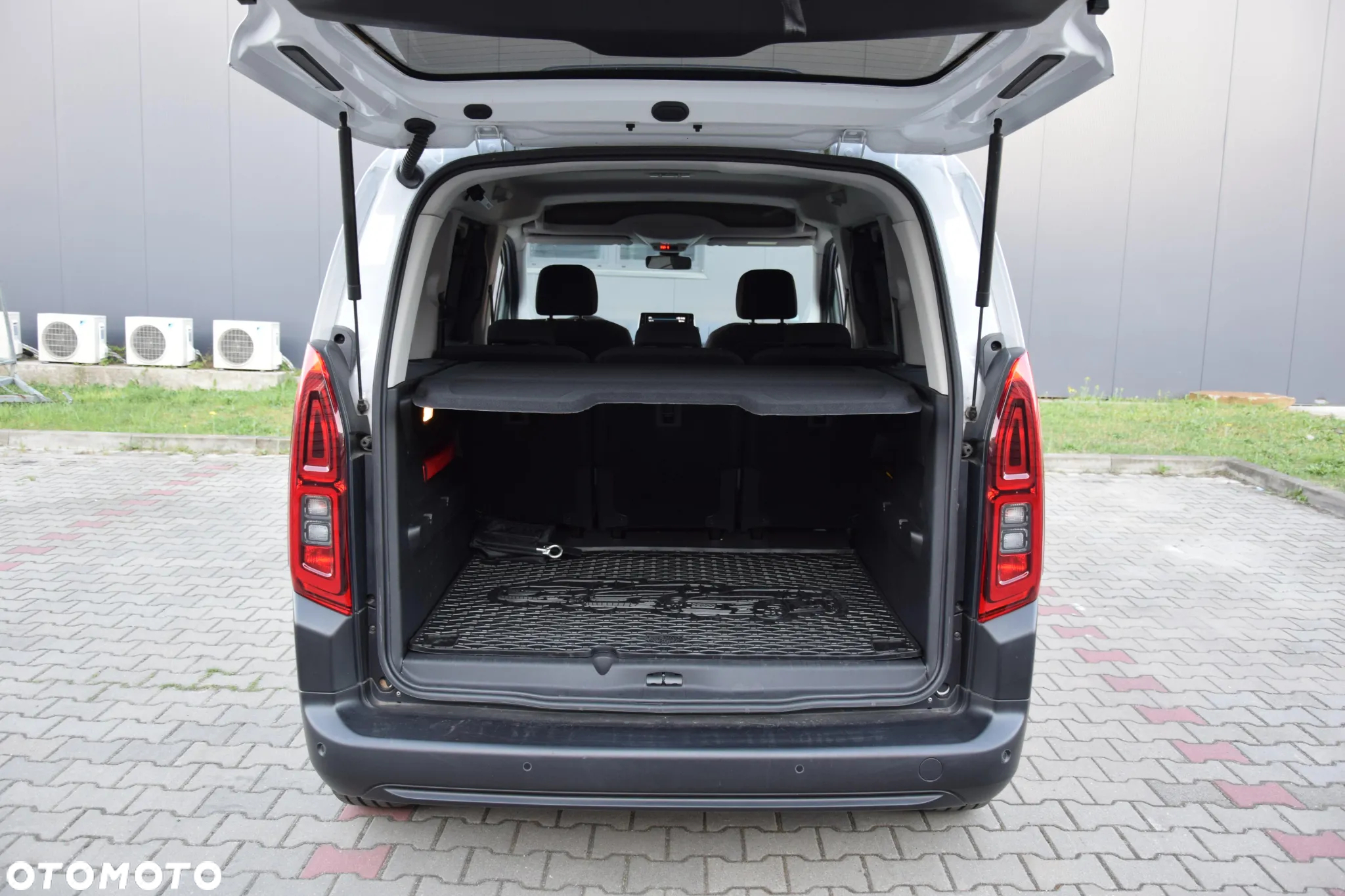 Citroën Berlingo M 1.2 PureTech Live Pack S&S N1 - 29