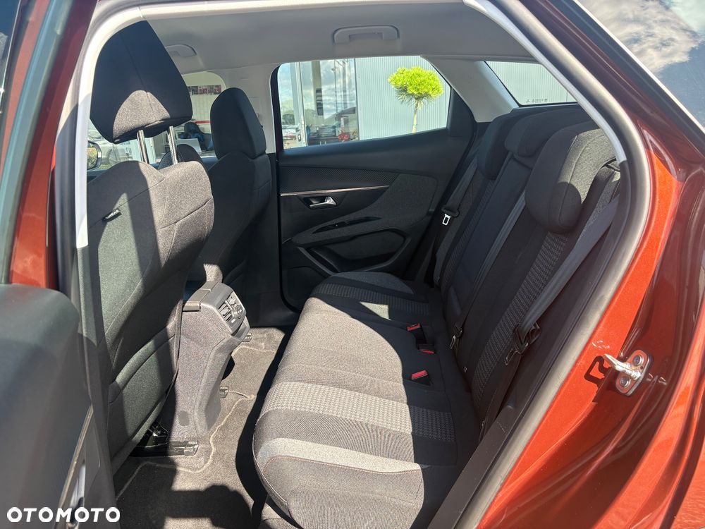 Peugeot 3008 1.2 PureTech Active - 10