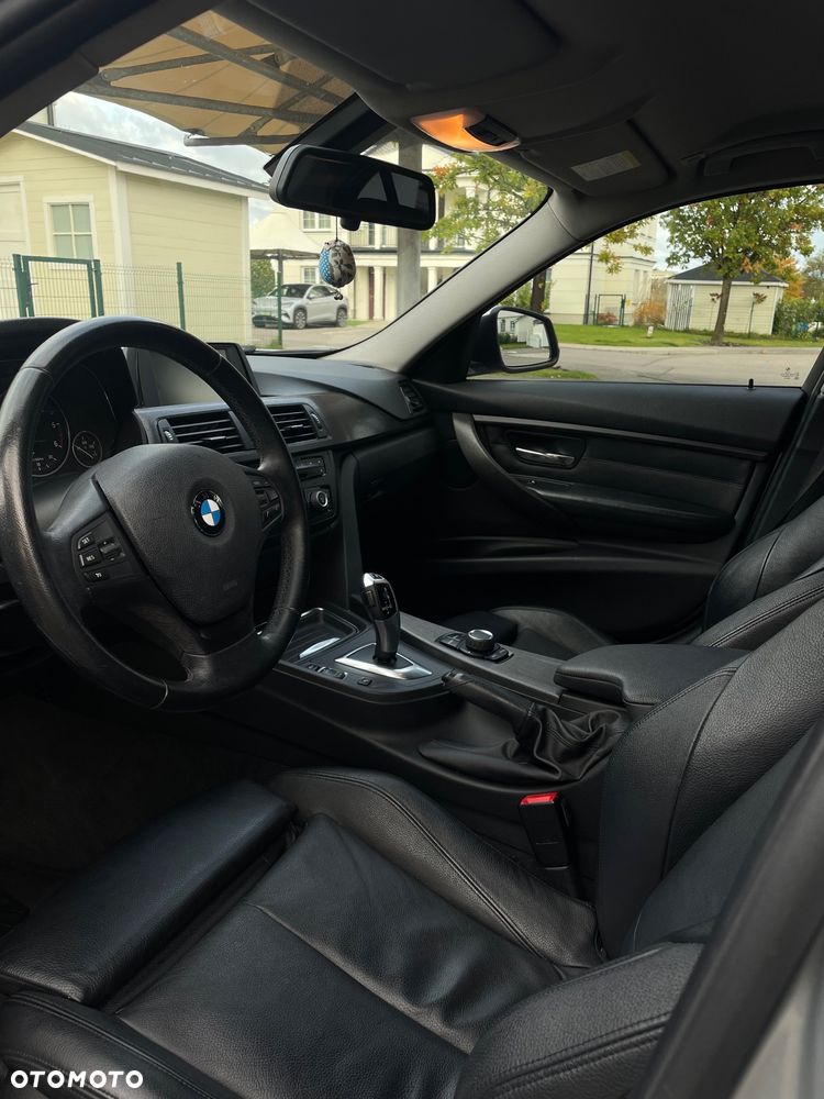 BMW Seria 3 - 11