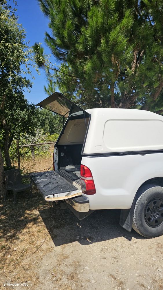 Toyota Hilux 2.5 D-4D 4WD CD CM AC - 20