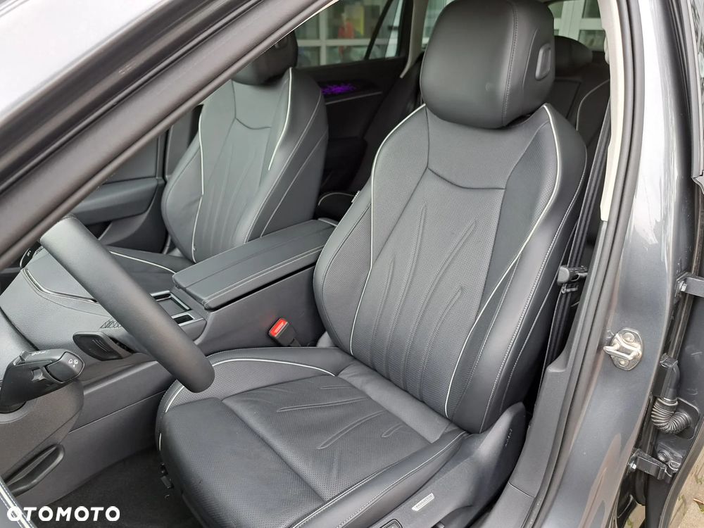 Volkswagen Passat 2.0 TDI SCR Elegance DSG - 10