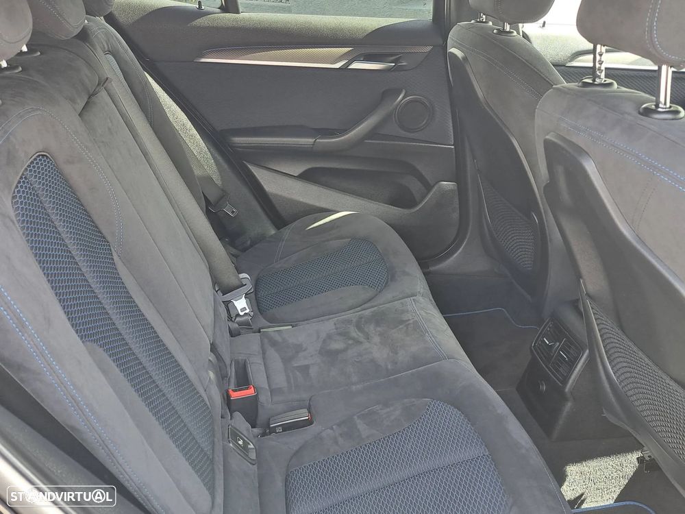 BMW X2 20 d xDrive Auto Pack M - 26