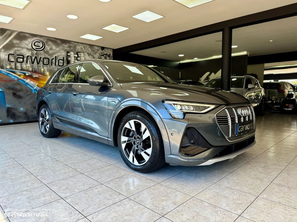 Audi e-tron 55 quattro S line - 19