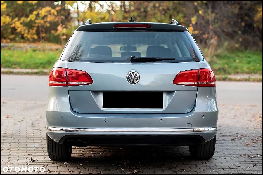 Volkswagen Passat Variant - 4