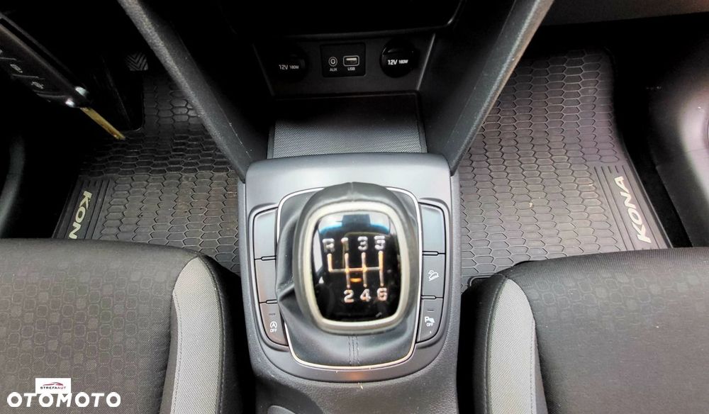 Hyundai Kona - 23