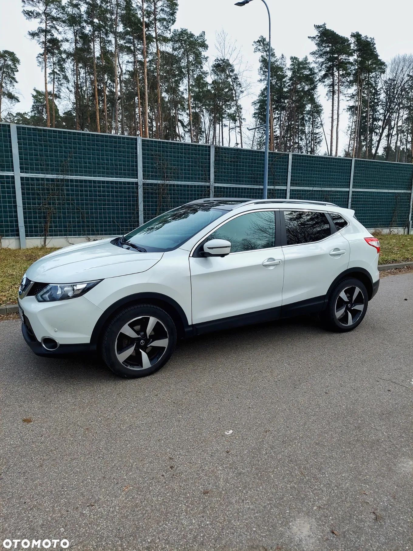 Nissan Qashqai 1.2 DIG-T N-Connecta EU6 - 1