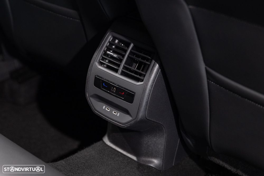 Cupra Formentor 1.5 TSI DSG - 31