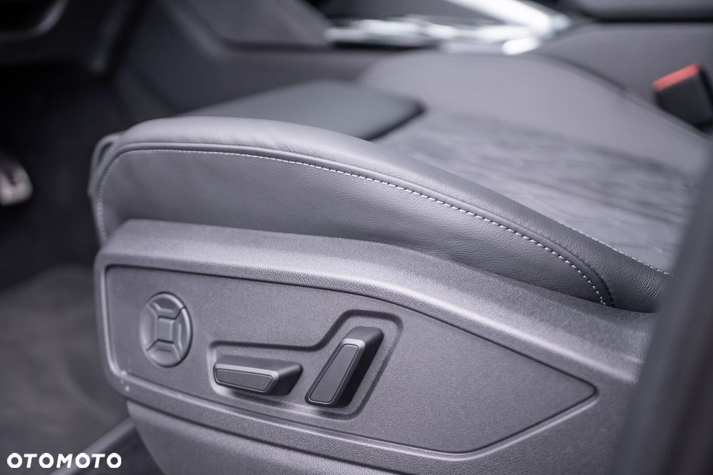 Audi Q5 Sportback - 15