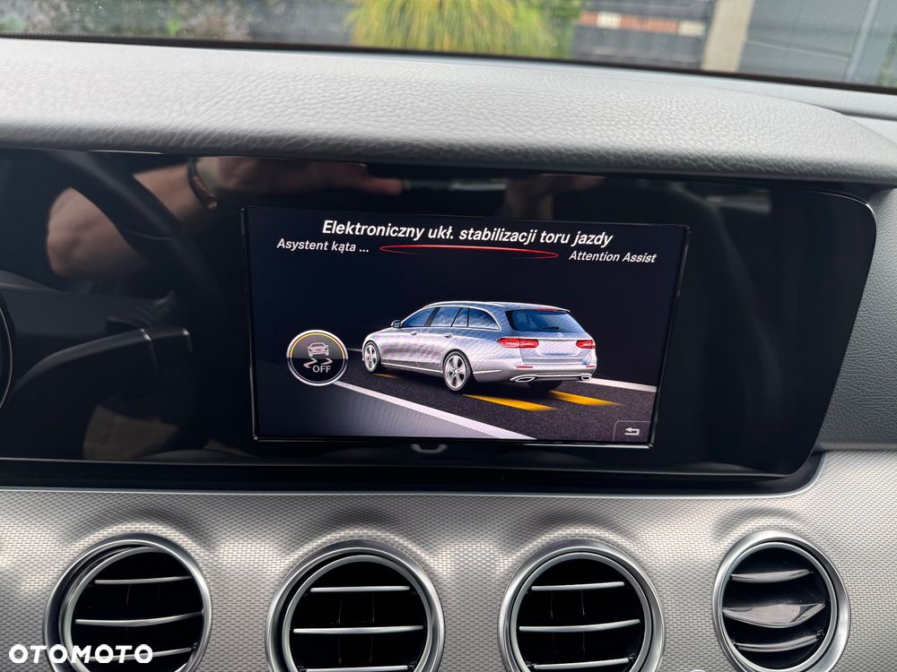 Mercedes-Benz Klasa E 200 d 9G-TRONIC Avantgarde - 22