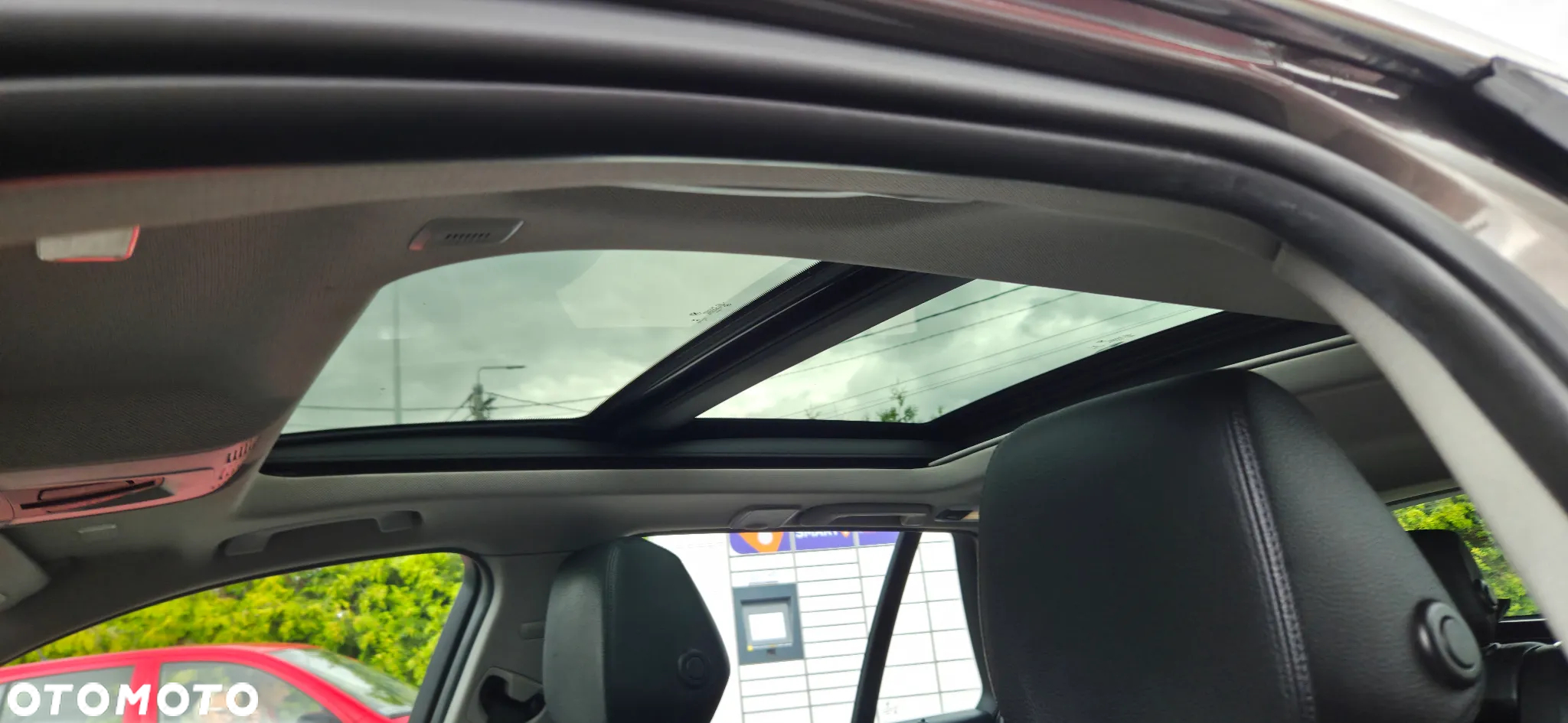 BMW Seria 3 320d Touring xDrive Sport Line - 25