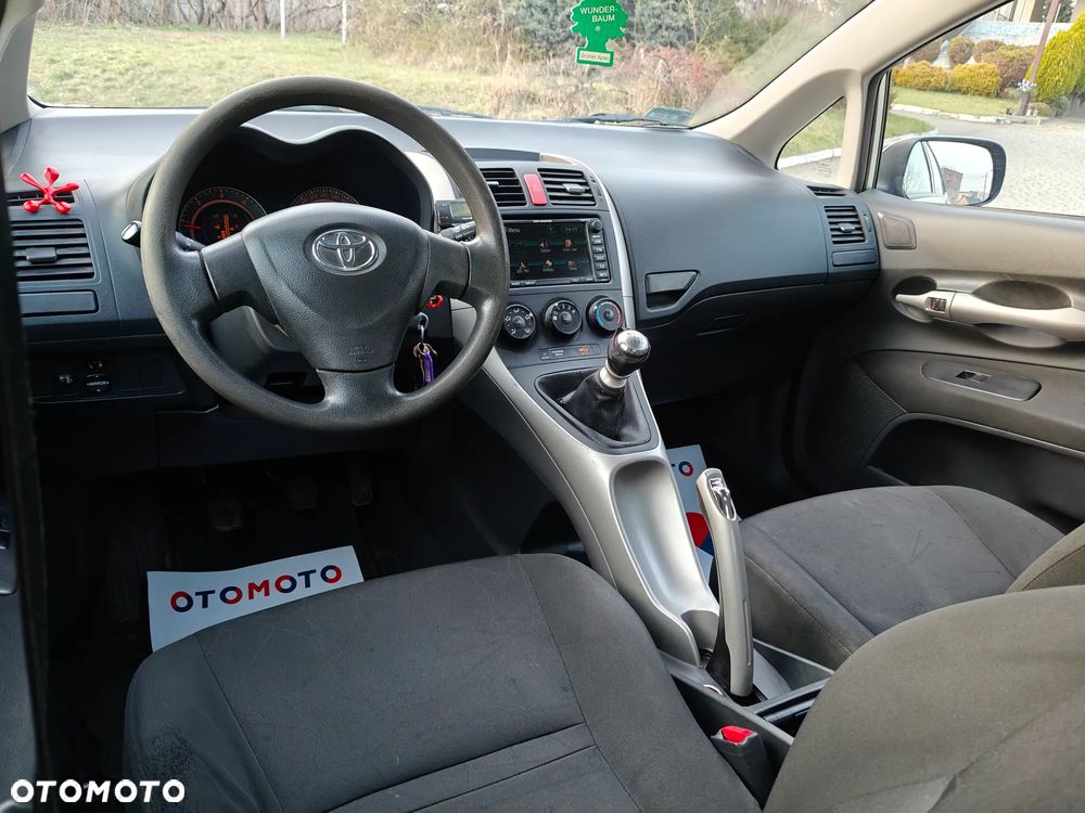 Toyota Auris 2.0 D-4D Premium - 15