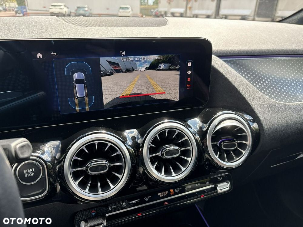 Mercedes-Benz EQA 250+ 70.5kWh Progressive - 25