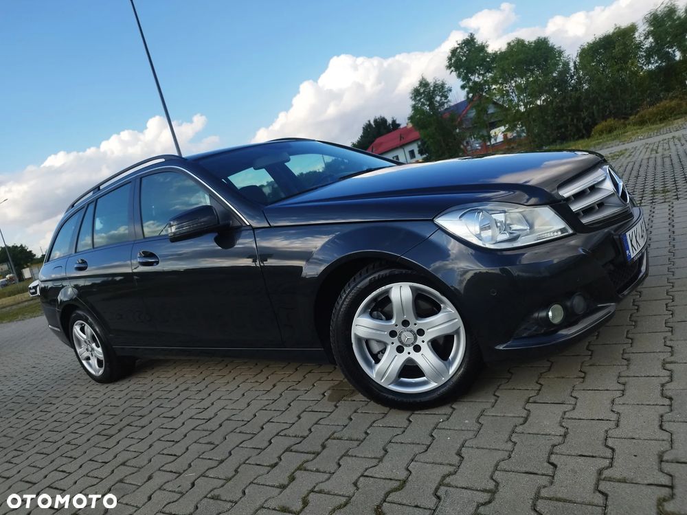 Mercedes-Benz Klasa C 200 CDI BlueEff Avantgarde - 5