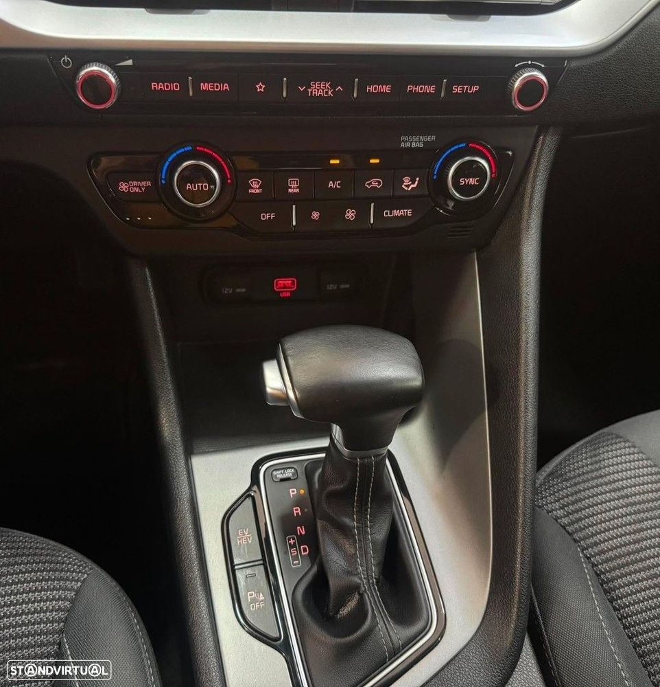 Kia Niro 1.6 GDi PHEV Urban - 15