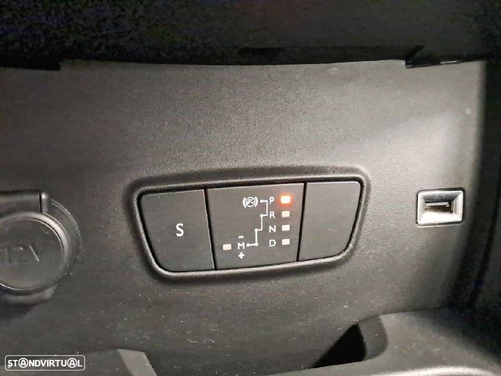Citroën C3 Aircross 1.2 PureTech Shine EAT6 - 18
