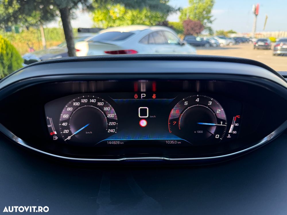 Peugeot 3008 PureTech 130 Stop & Start GPF EAT8 Allure - 20