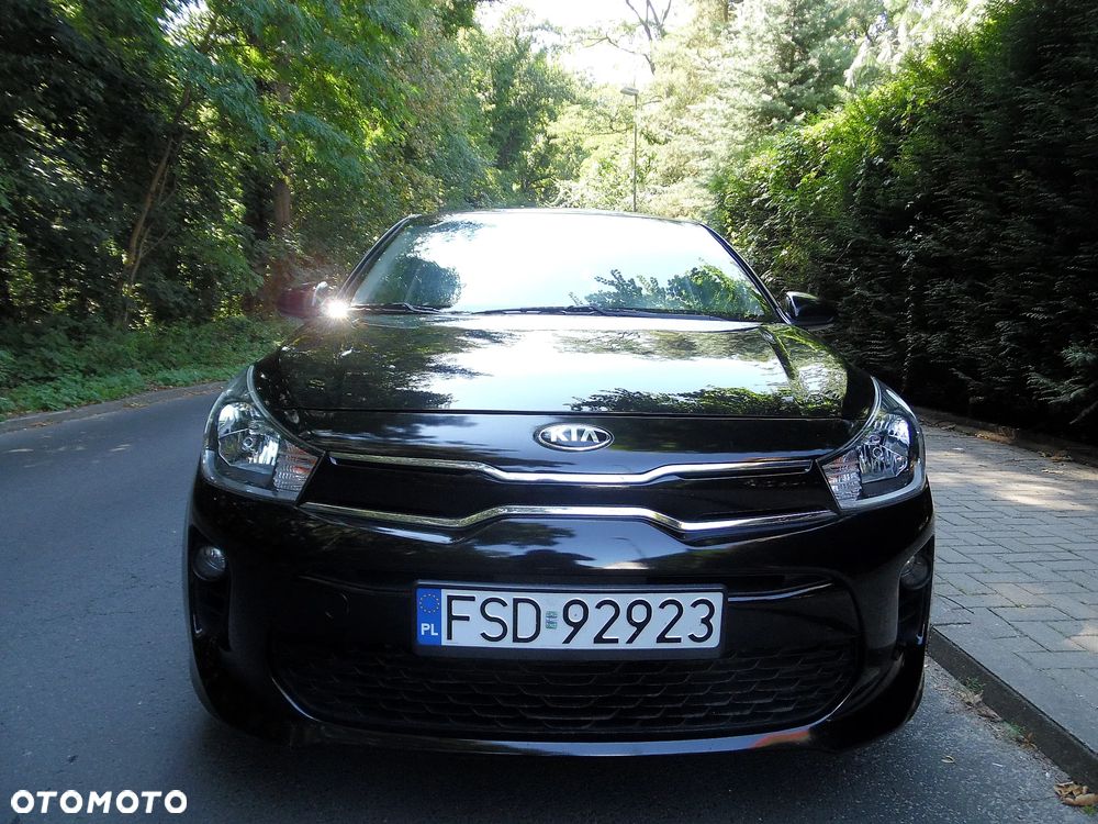 Kia Rio - 8