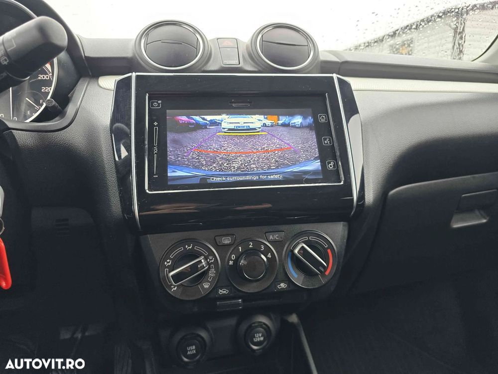 Suzuki Swift - 12