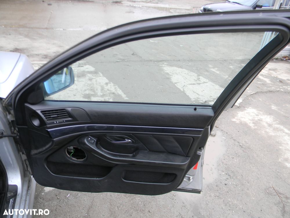 Dezmembrari  BMW 5 (E39)  1995  > 2004 528 i Benzina - 21