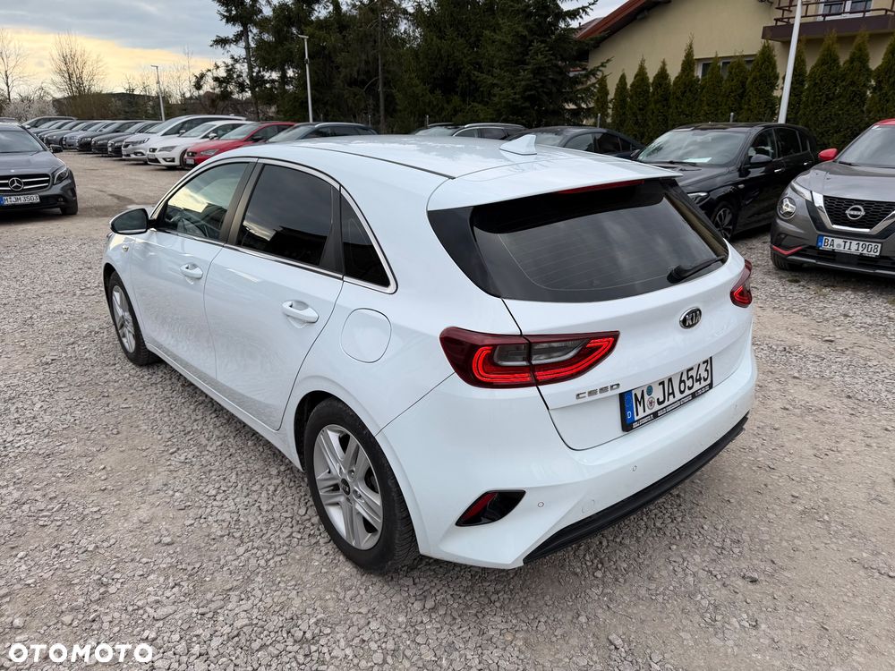 Kia Ceed 1.4 T-GDI OPF Vision - 15