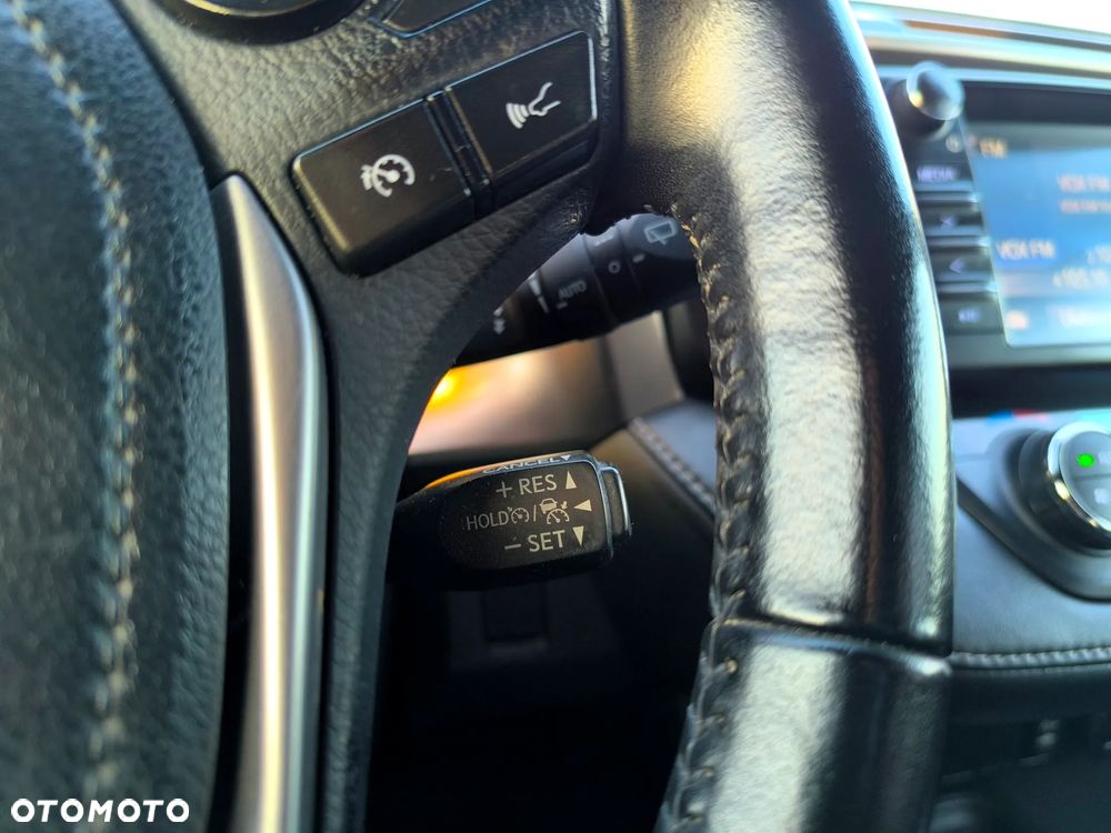 Toyota RAV4 2.0 Premium 4x4 - 20