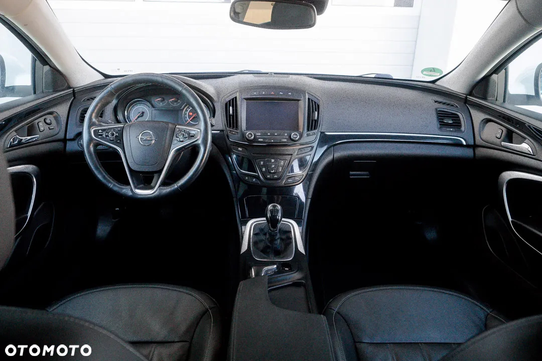 Opel Insignia 1.6 T Cosmo S&S - 34