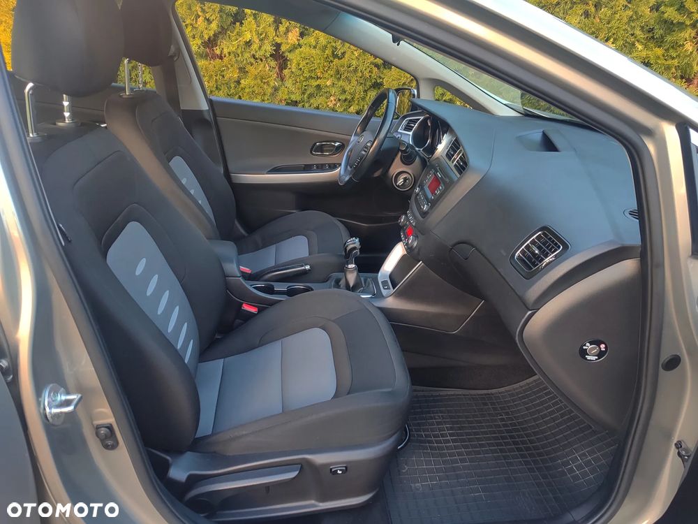 Kia Ceed 1.4 CVVT Attract - 29