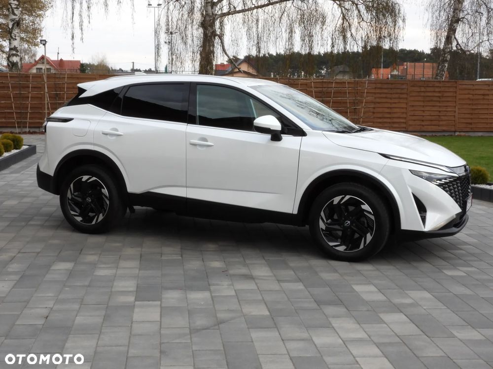 Nissan Qashqai 1.3 DIG-T N-Connecta DCT - 26