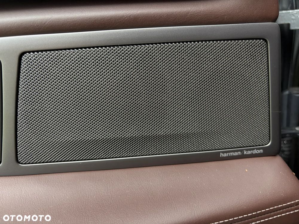 BMW Seria 7 740Le iPerformance - 25