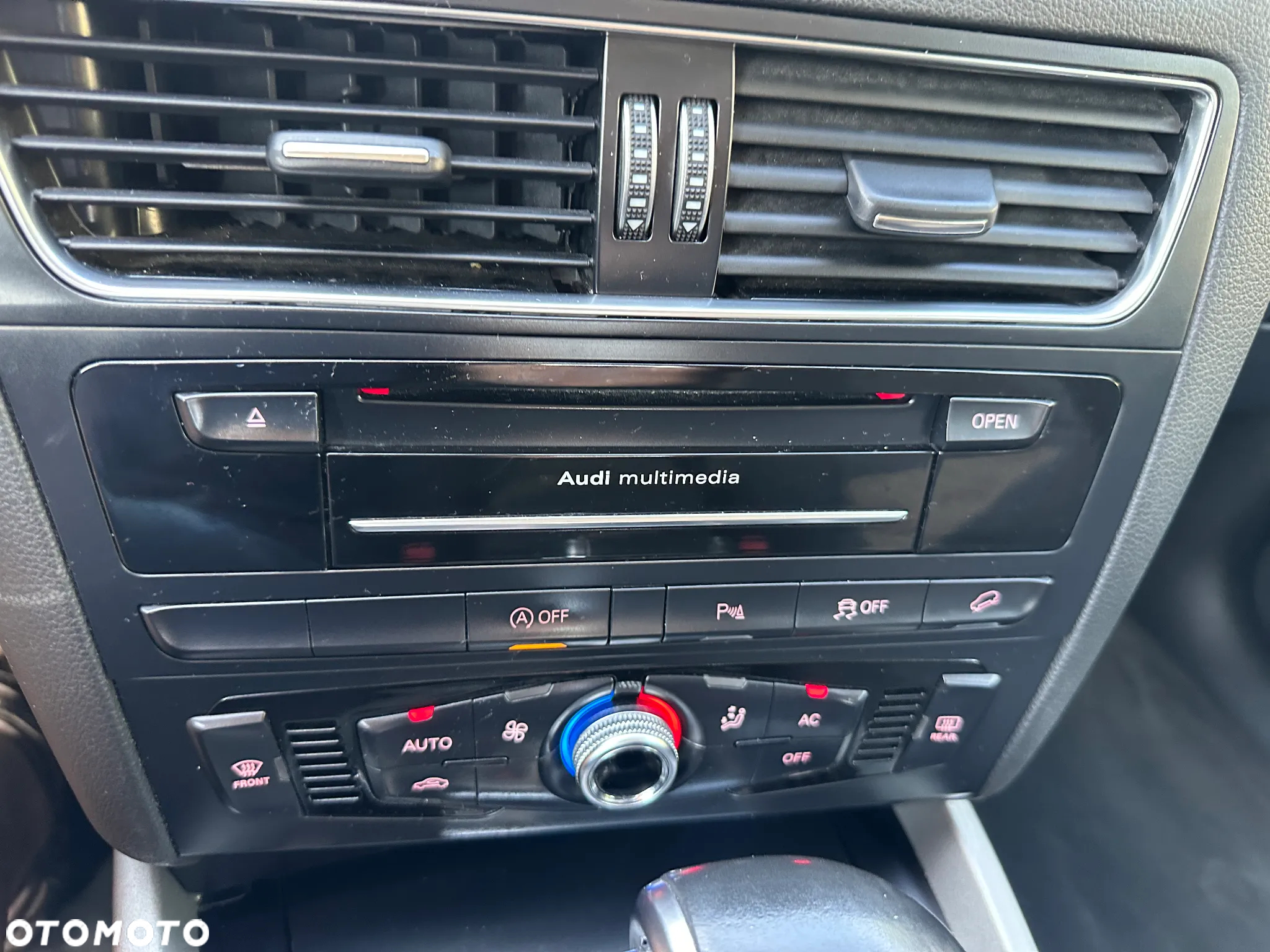 Audi Q5 2.0 TDI quattro S tronic - 25
