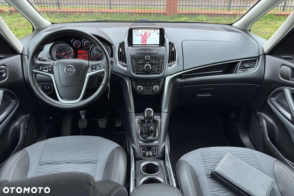 Opel Zafira 1.4 T Cosmo - 33