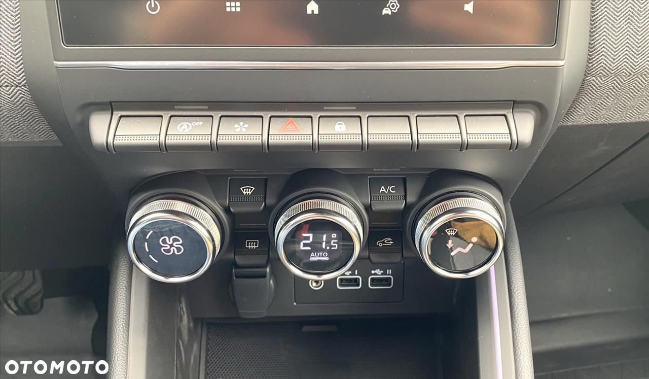 Renault Clio - 14