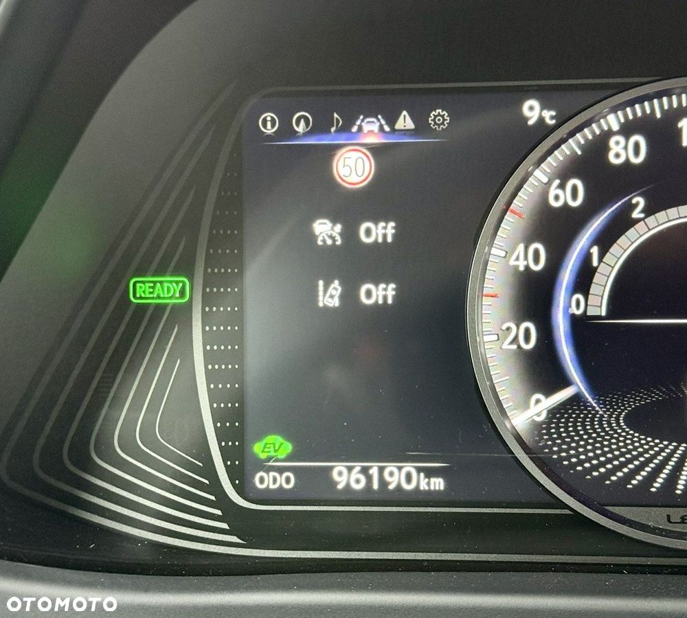 Lexus UX - 23