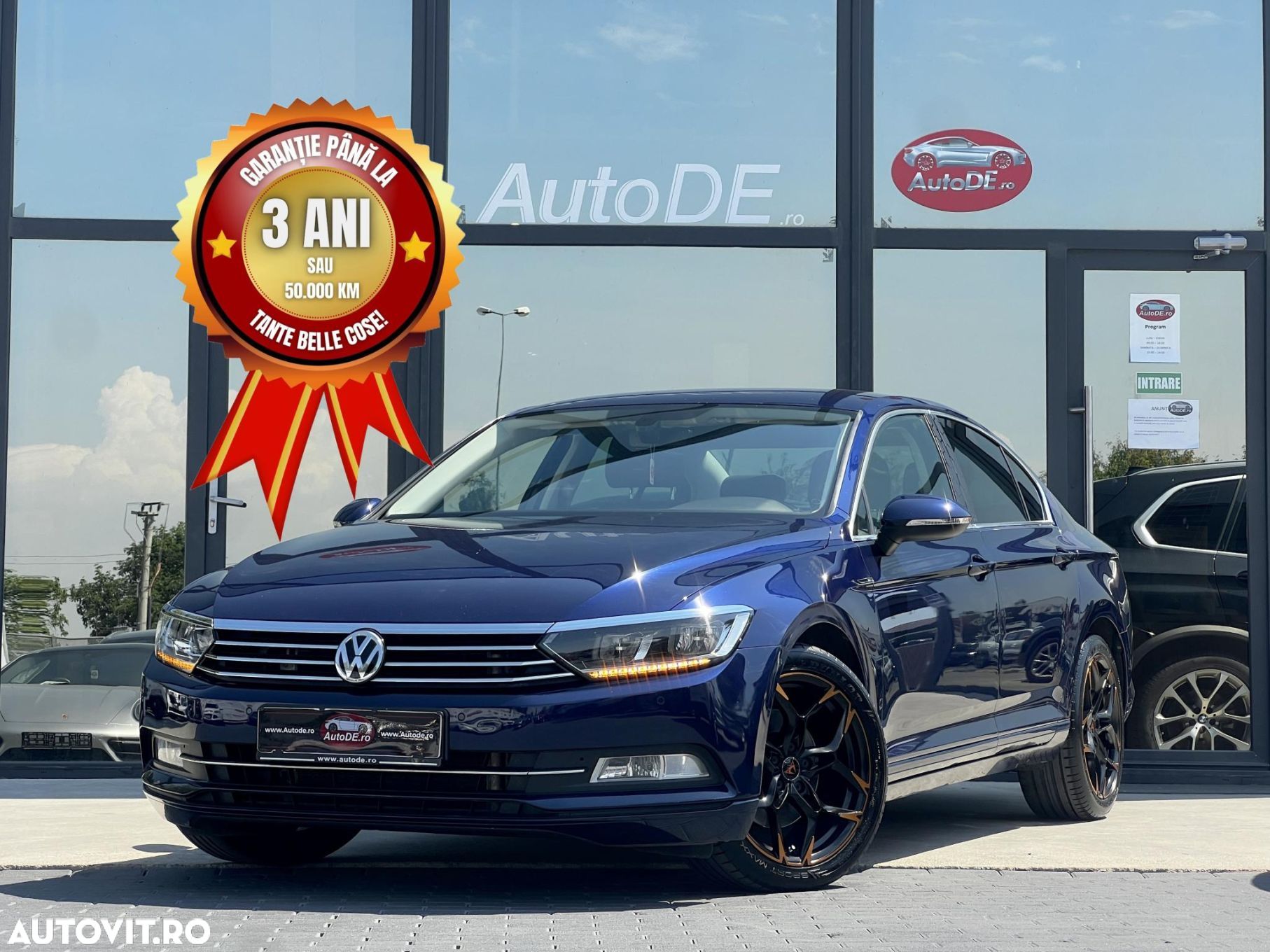 Volkswagen Passat - 1