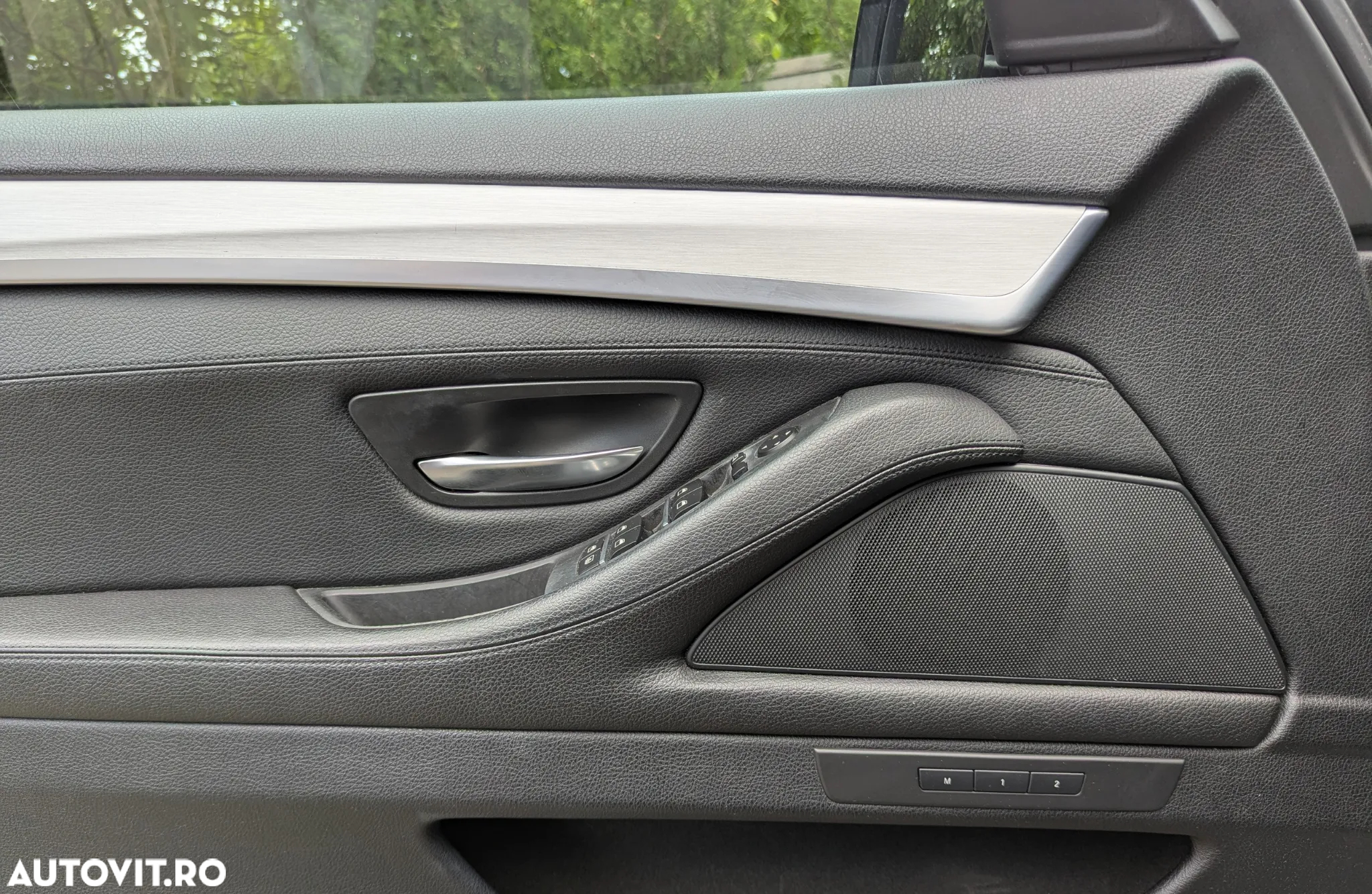 BMW Seria 5 535d xDrive - 11