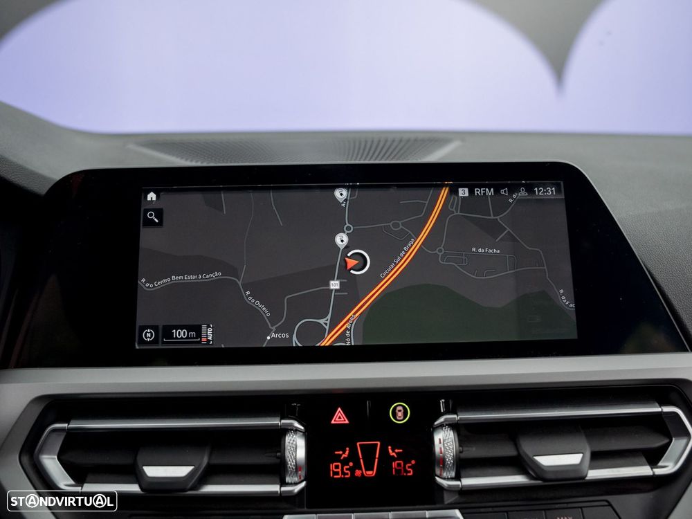 BMW 320 e Corporate Edition Auto - 29