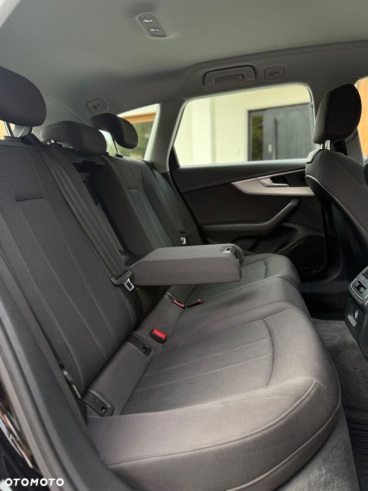 Audi A4 Allroad - 23