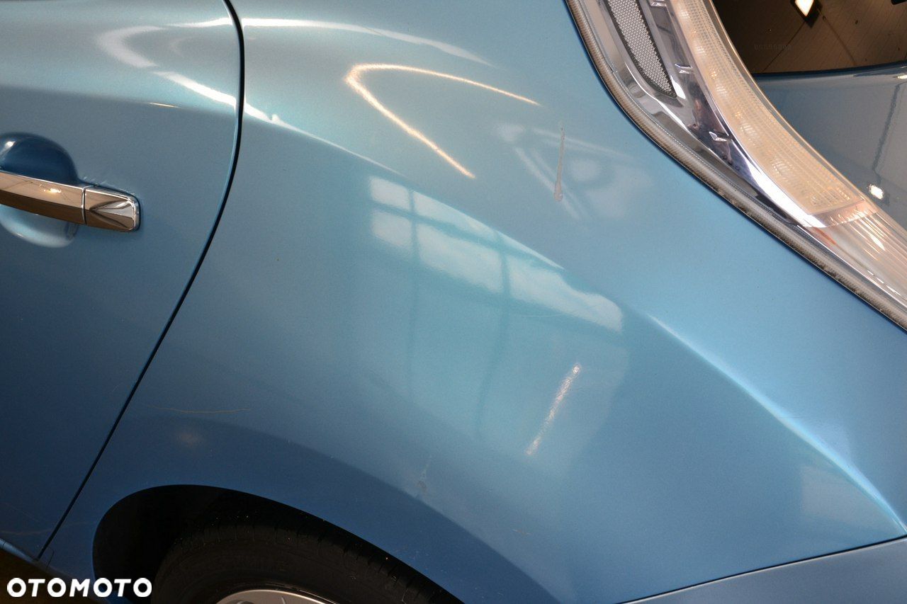Nissan Leaf - 16